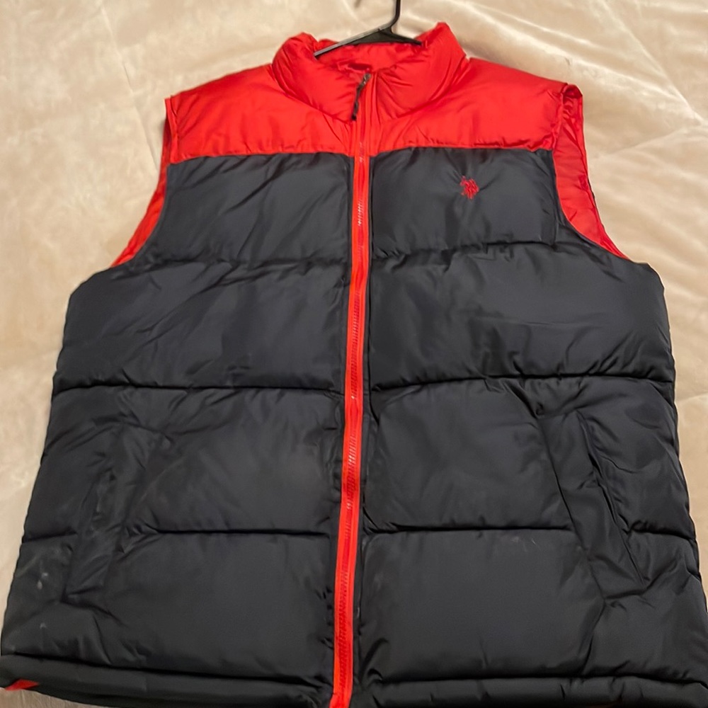 Red and navy blue polo vest Size extra large